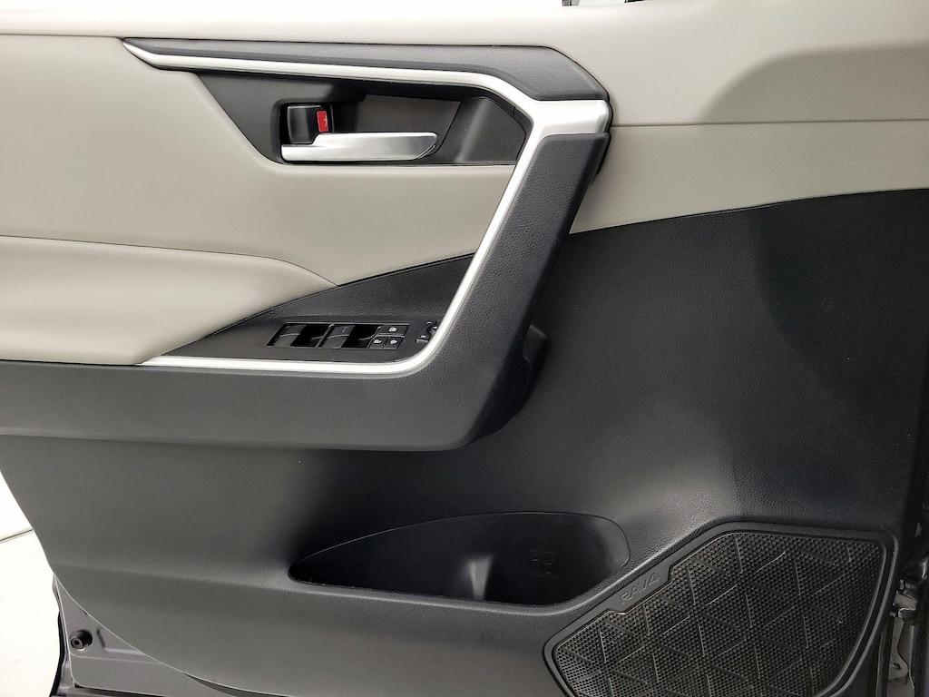 used 2021 Toyota RAV4 car, priced at $22,998