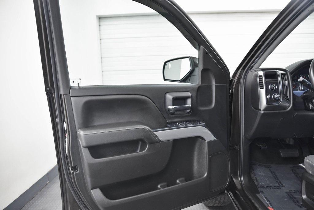 used 2018 Chevrolet Silverado 1500 car, priced at $17,490