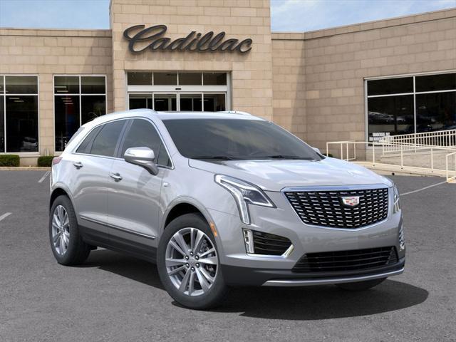 new 2025 Cadillac XT5 car, priced at $50,196