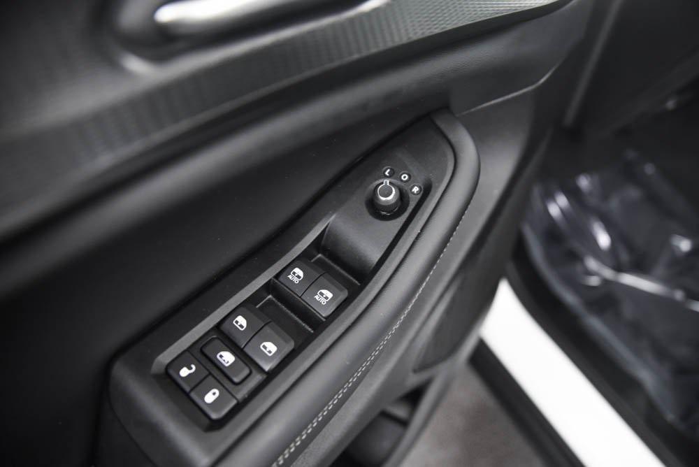 used 2024 Jeep Grand Cherokee L car, priced at $33,980