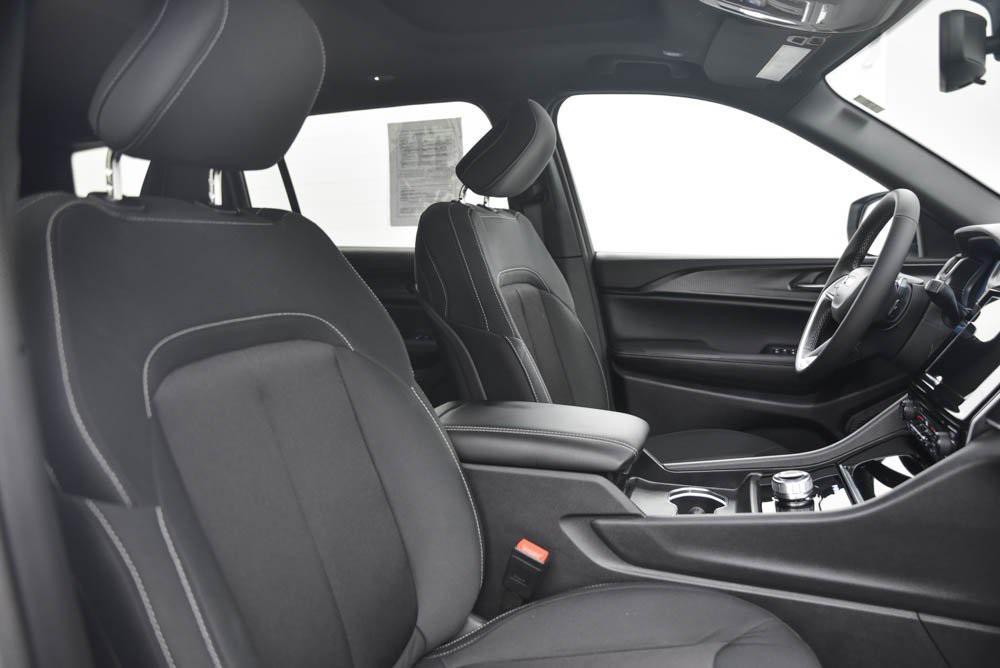 used 2024 Jeep Grand Cherokee L car, priced at $33,980