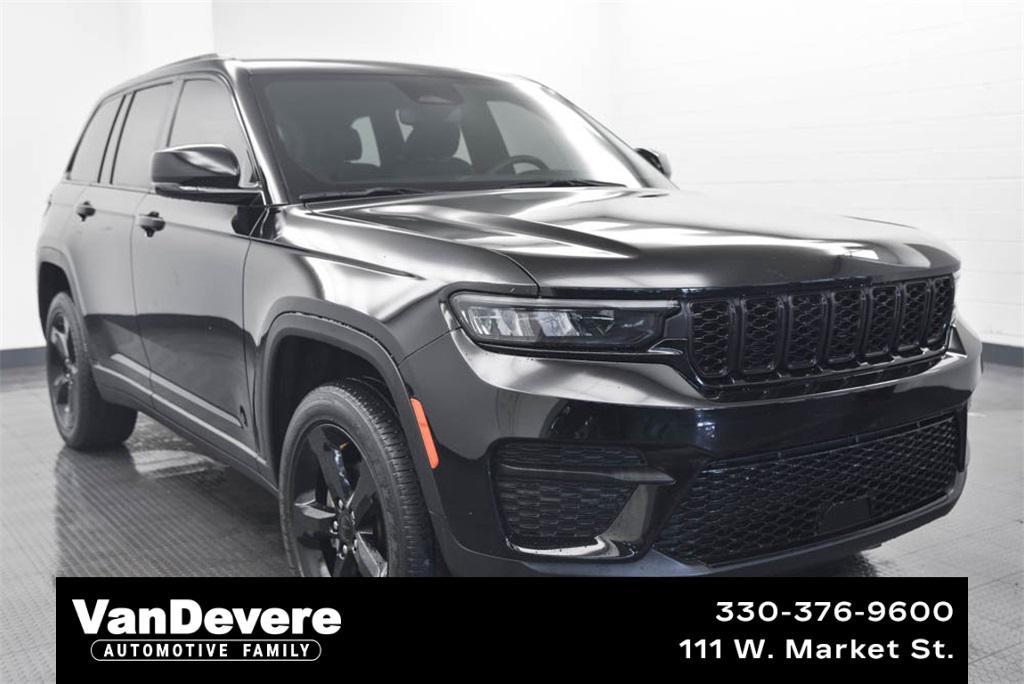 used 2023 Jeep Grand Cherokee car, priced at $31,480