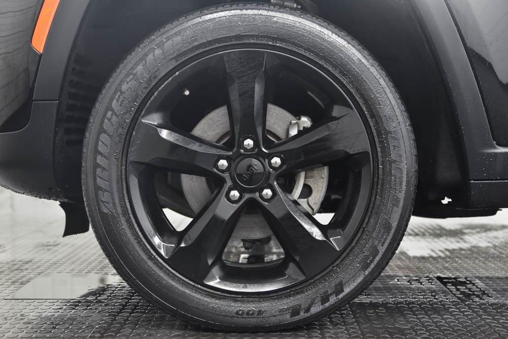 used 2023 Jeep Grand Cherokee car, priced at $31,480