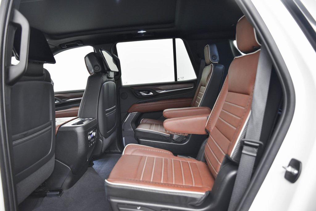 used 2023 GMC Yukon car, priced at $71,980