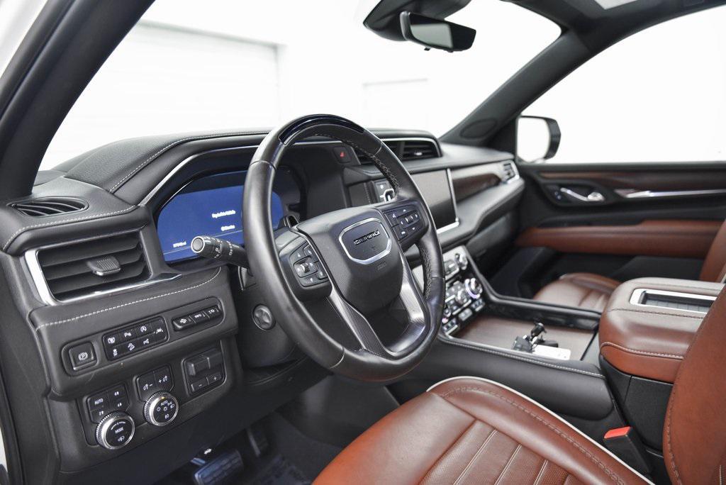 used 2023 GMC Yukon car, priced at $71,980