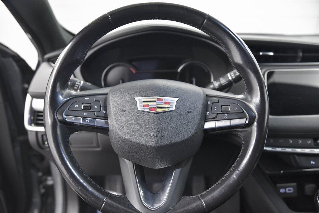 used 2023 Cadillac XT4 car, priced at $23,099