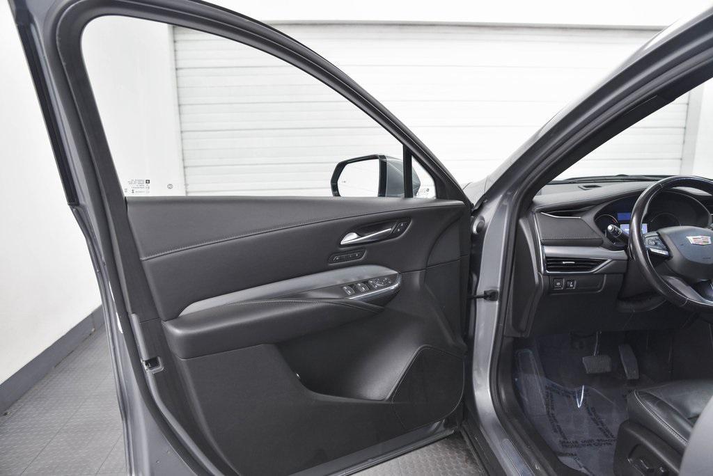 used 2023 Cadillac XT4 car, priced at $23,099