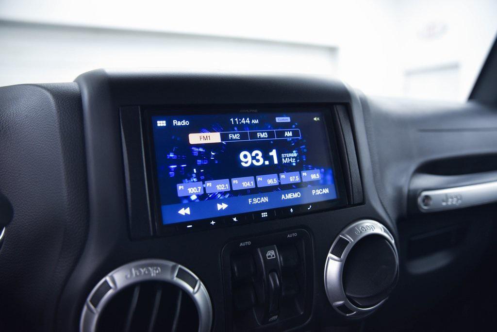 used 2016 Jeep Wrangler Unlimited car, priced at $15,990