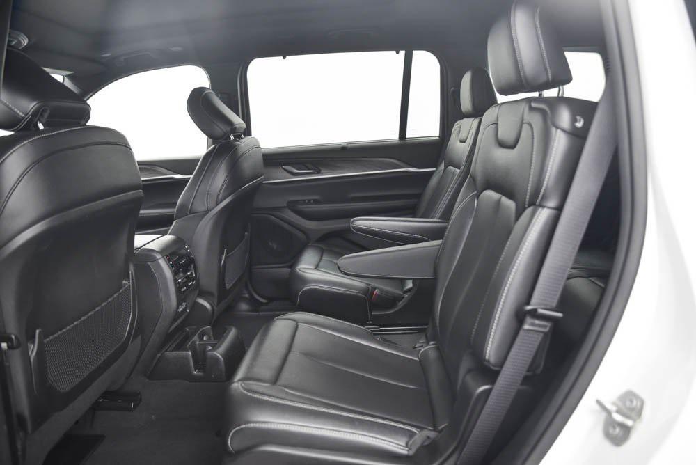 used 2024 Jeep Grand Cherokee L car, priced at $30,980