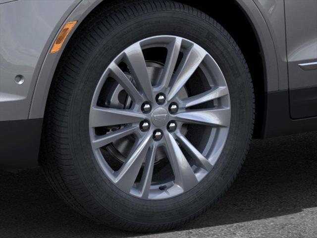 new 2025 Cadillac XT5 car, priced at $52,034