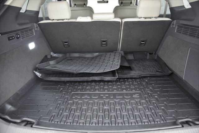 used 2020 Lincoln Nautilus car, priced at $26,990