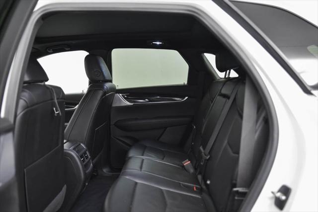 used 2022 Cadillac XT5 car, priced at $25,480