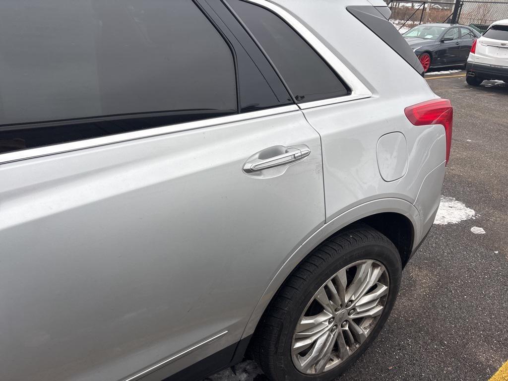 used 2017 Cadillac XT5 car, priced at $15,280