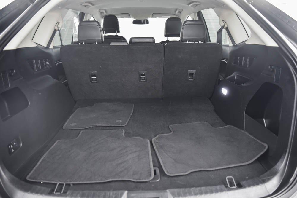 used 2023 Ford Edge car, priced at $19,990