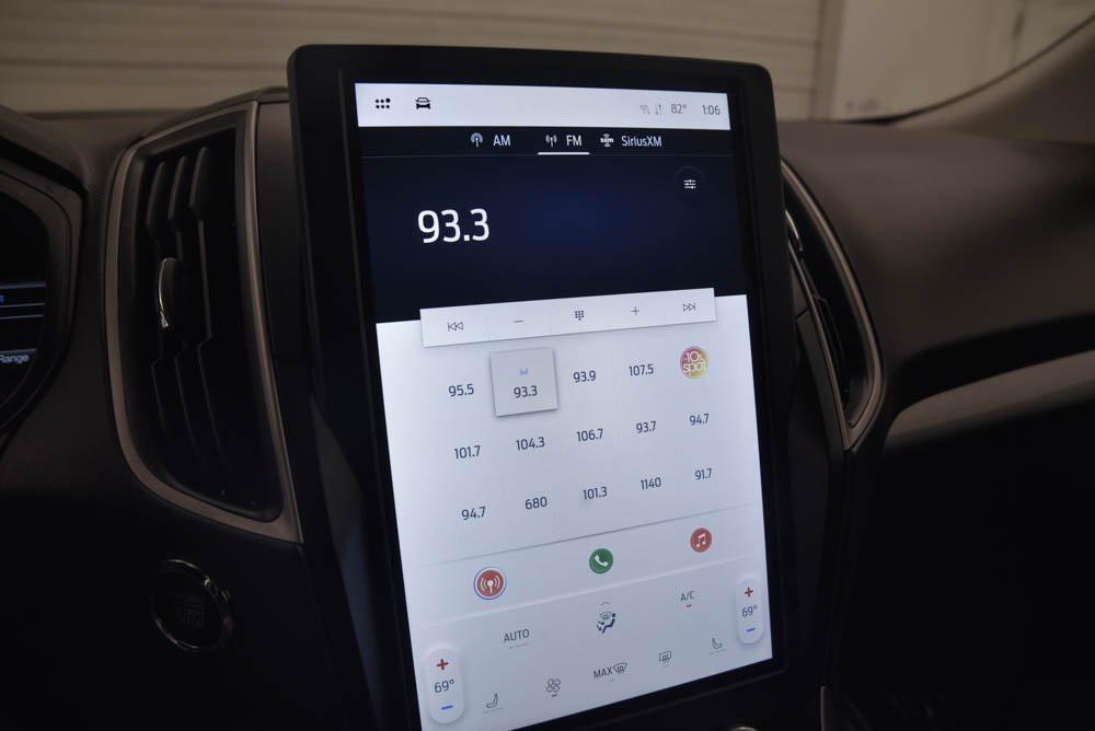 used 2023 Ford Edge car, priced at $19,990