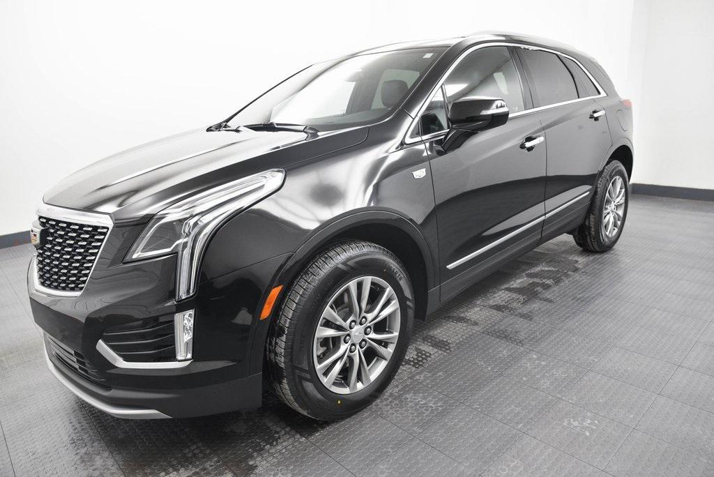 used 2022 Cadillac XT5 car, priced at $29,991