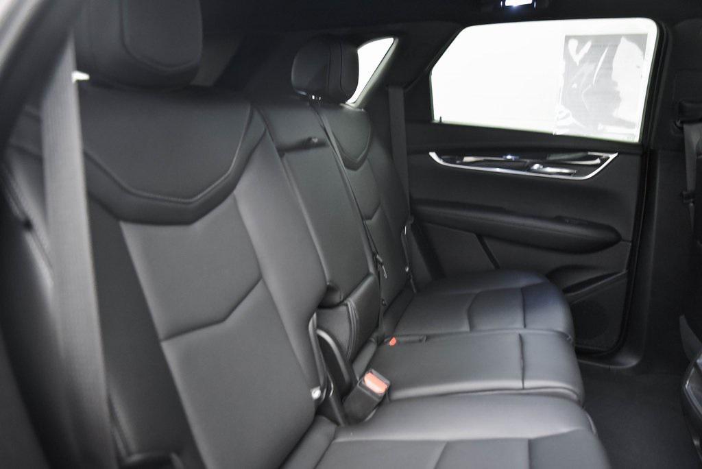 used 2022 Cadillac XT5 car, priced at $29,991