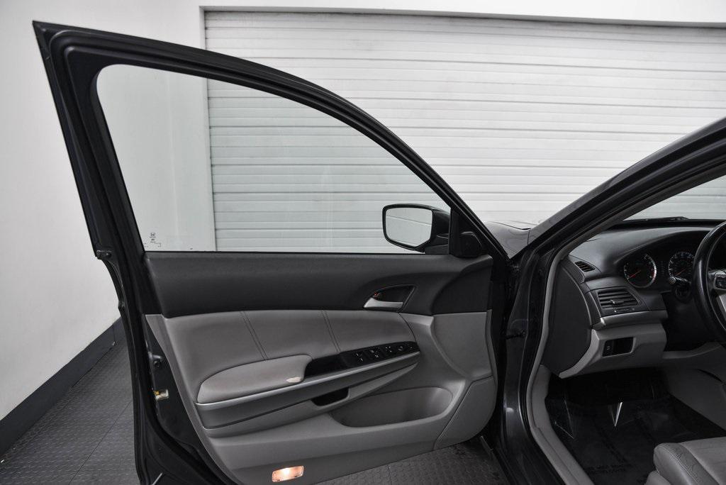 used 2009 Honda Accord car, priced at $9,980