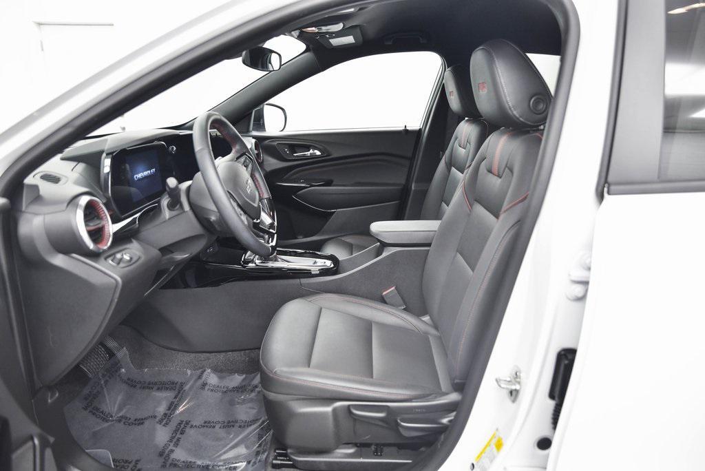used 2025 Chevrolet Trax car, priced at $24,290