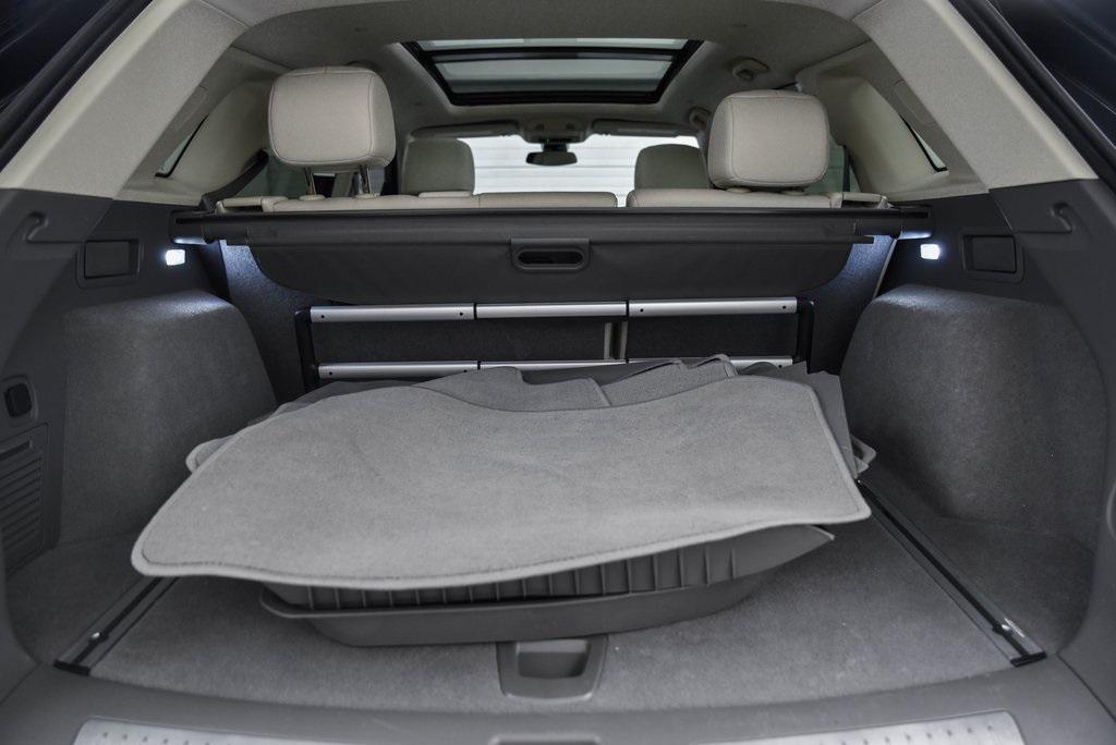 used 2023 Cadillac XT5 car, priced at $32,490