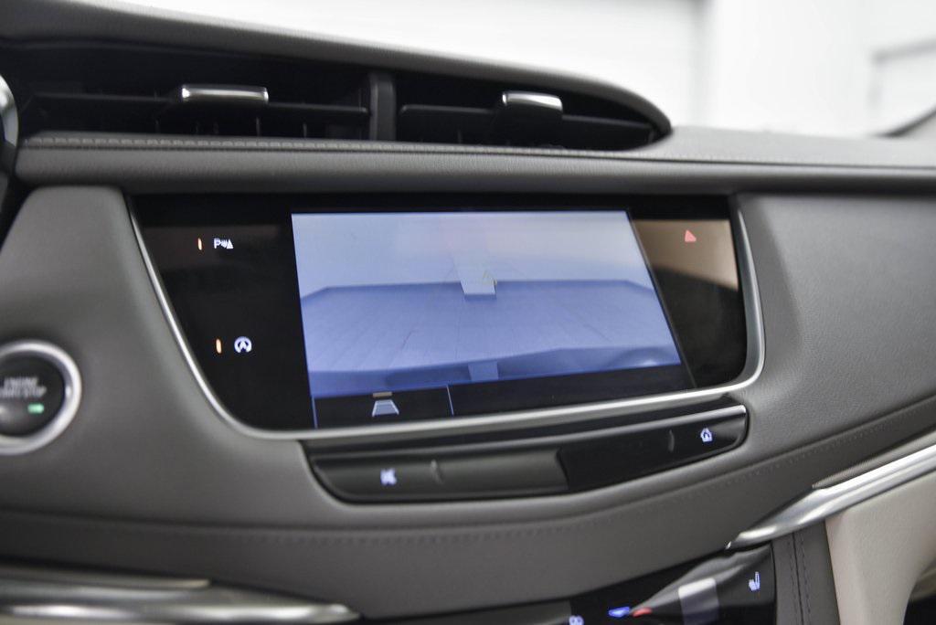 used 2023 Cadillac XT5 car, priced at $32,490