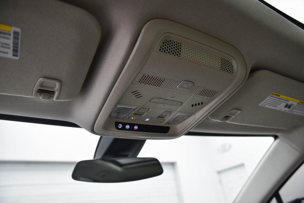 used 2023 Cadillac XT5 car, priced at $32,490