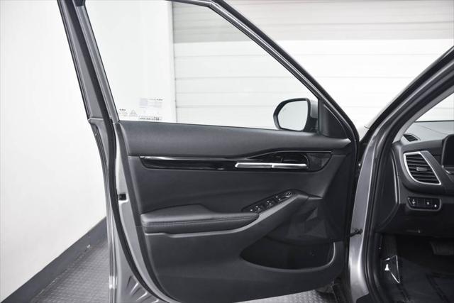 used 2024 Kia Seltos car, priced at $25,000