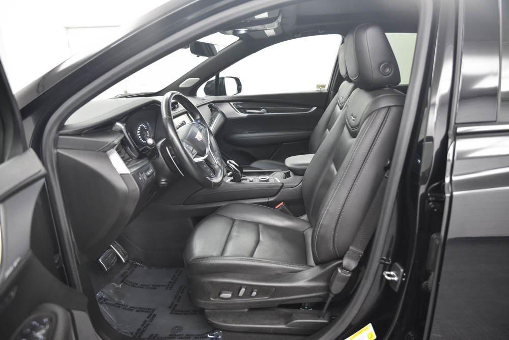 used 2023 Cadillac XT5 car, priced at $38,480
