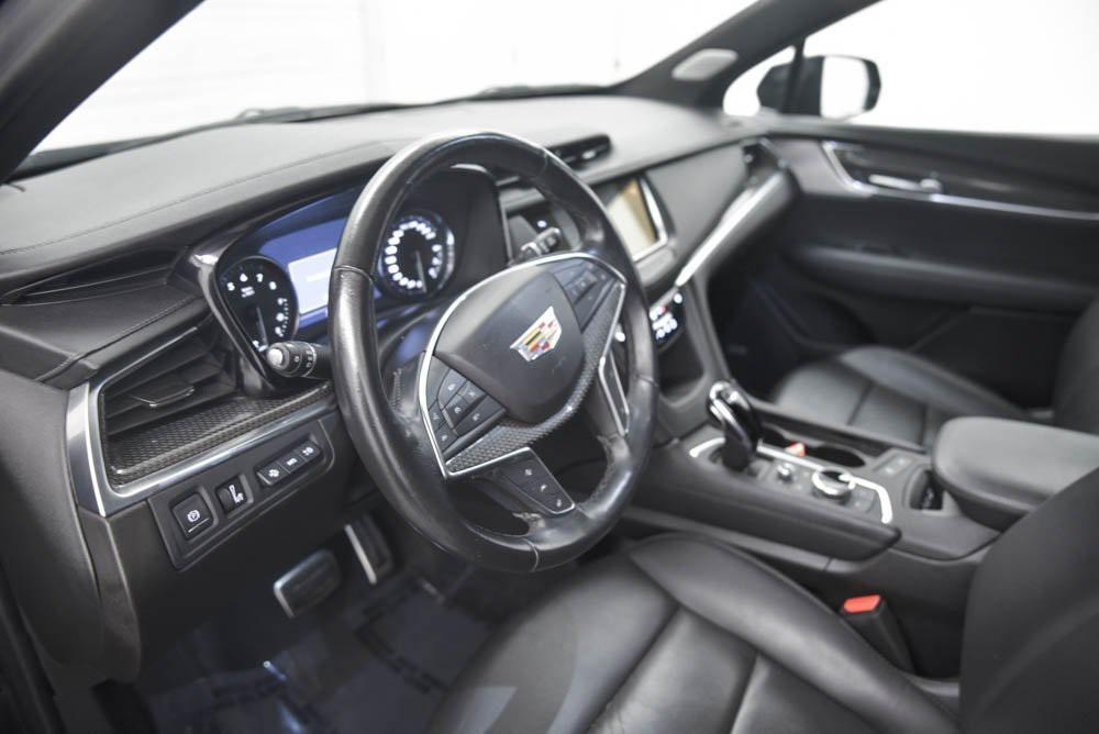 used 2023 Cadillac XT5 car, priced at $38,480