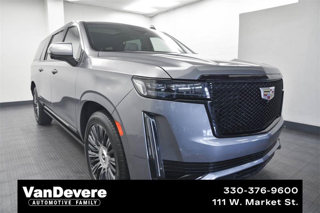used 2021 Cadillac Escalade ESV car, priced at $61,490