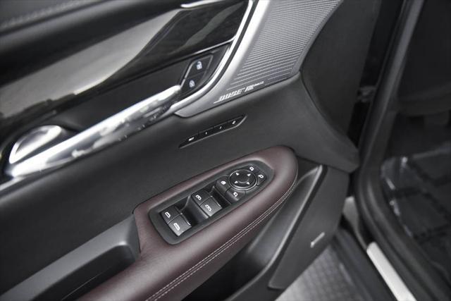 used 2023 Cadillac XT6 car, priced at $41,000