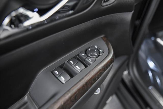 used 2023 GMC Acadia car, priced at $37,490