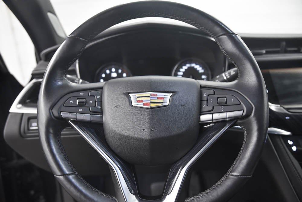 used 2023 Cadillac XT6 car, priced at $32,490