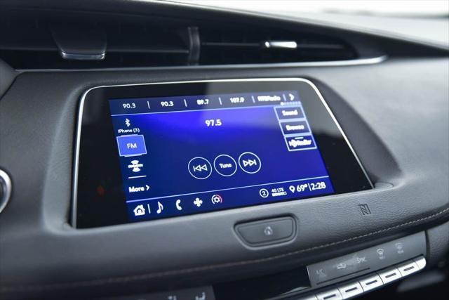 used 2020 Cadillac XT4 car, priced at $25,990