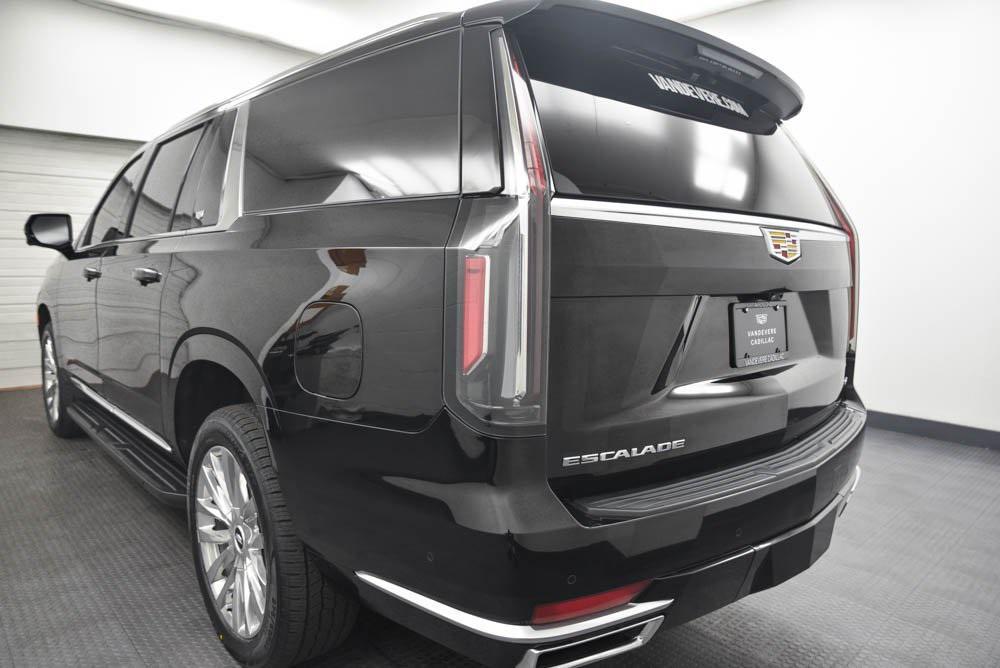 used 2023 Cadillac Escalade ESV car, priced at $67,980