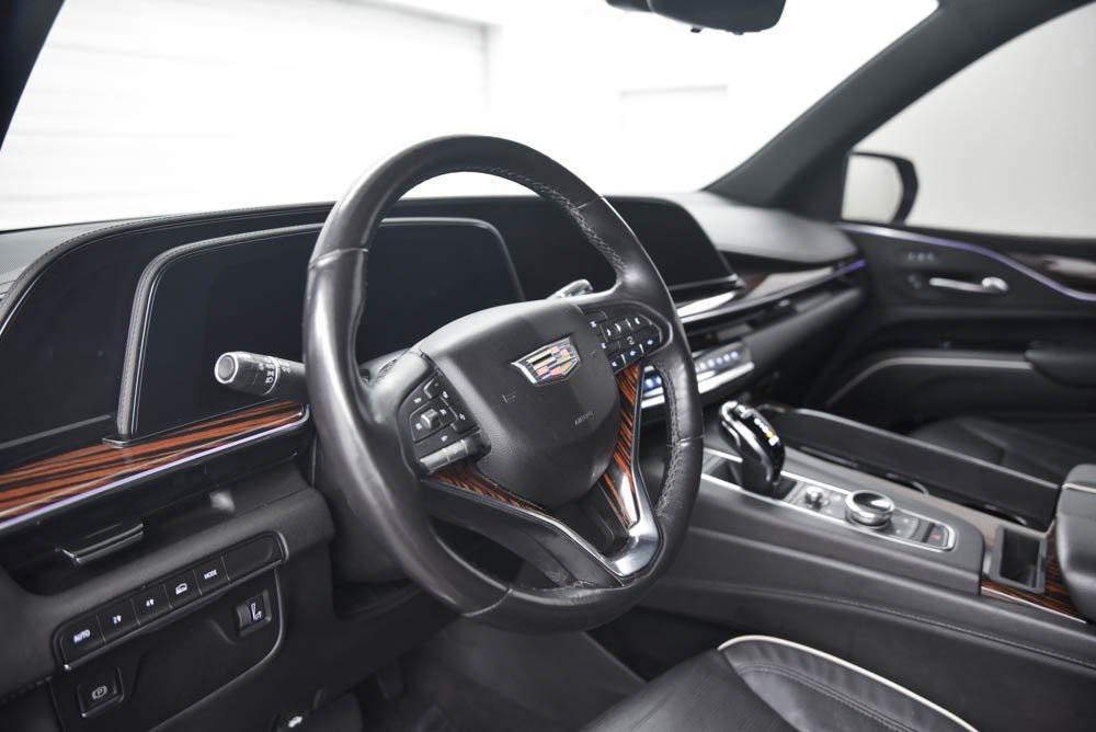 used 2023 Cadillac Escalade ESV car, priced at $67,980