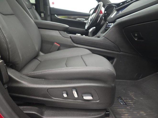 used 2021 Cadillac XT5 car, priced at $34,490