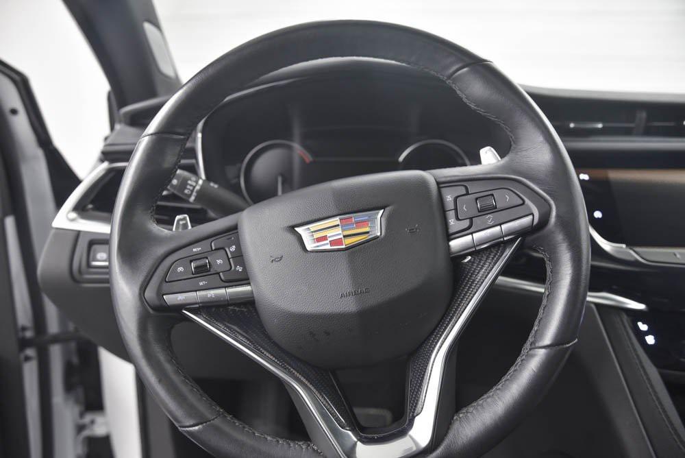 used 2024 Cadillac XT6 car, priced at $43,490