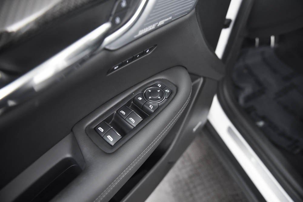 used 2024 Cadillac XT6 car, priced at $43,490