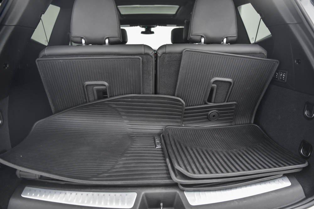 used 2024 Cadillac XT6 car, priced at $43,490