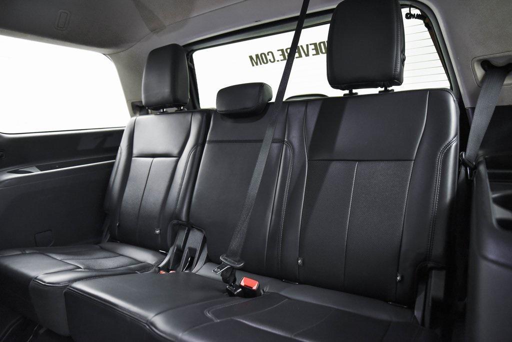 used 2024 Ford Expedition car, priced at $39,580