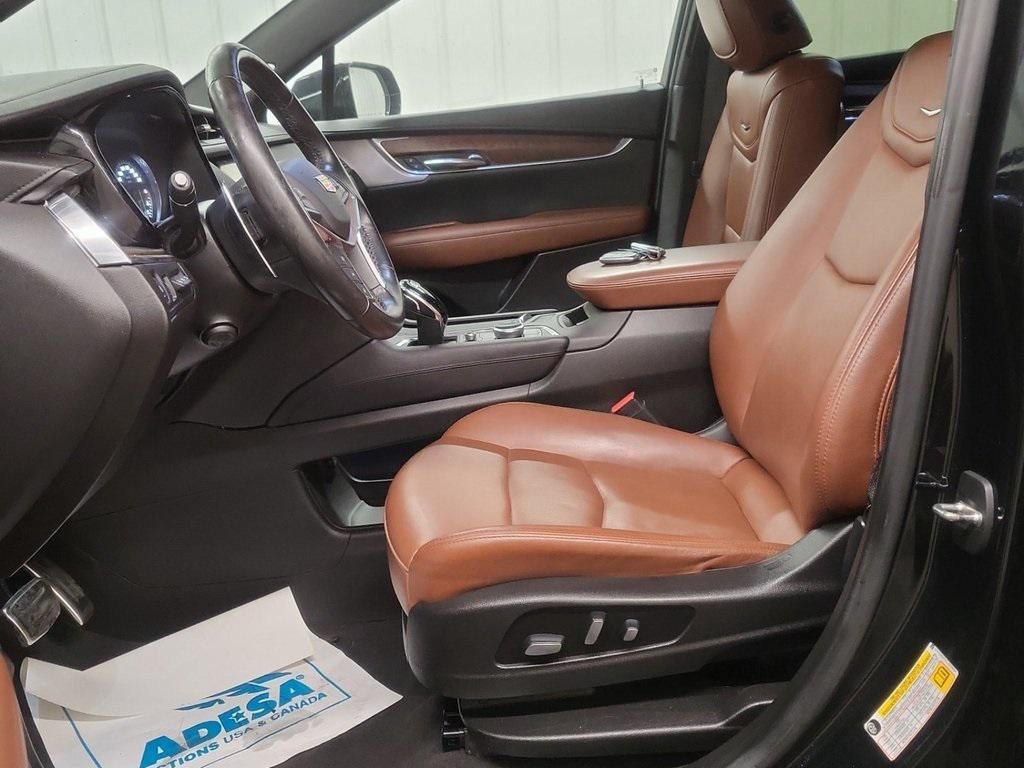 used 2020 Cadillac XT5 car, priced at $28,495