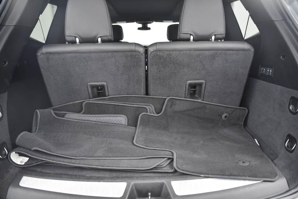 used 2025 Cadillac XT6 car, priced at $46,490