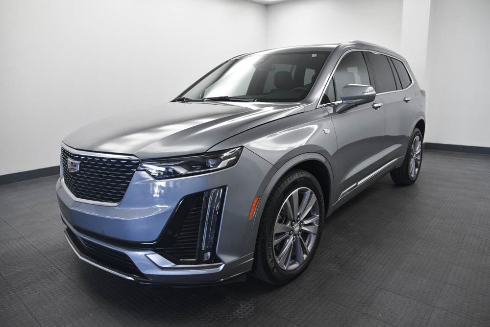 used 2025 Cadillac XT6 car, priced at $46,490