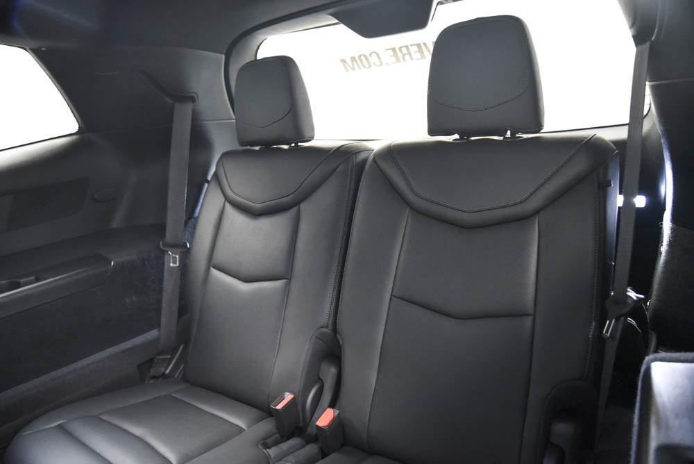 used 2025 Cadillac XT6 car, priced at $46,490