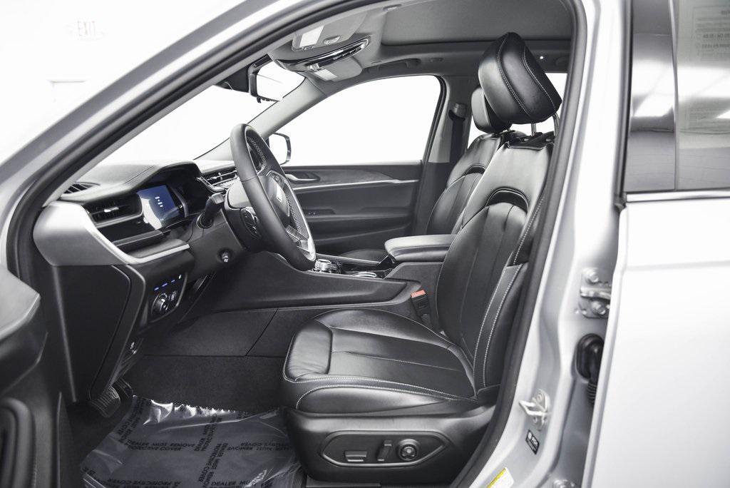 used 2023 Jeep Grand Cherokee 4xe car, priced at $27,911