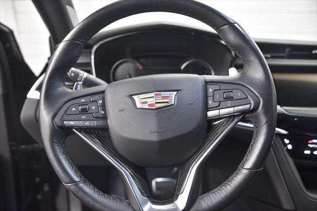 used 2023 Cadillac XT6 car, priced at $43,990