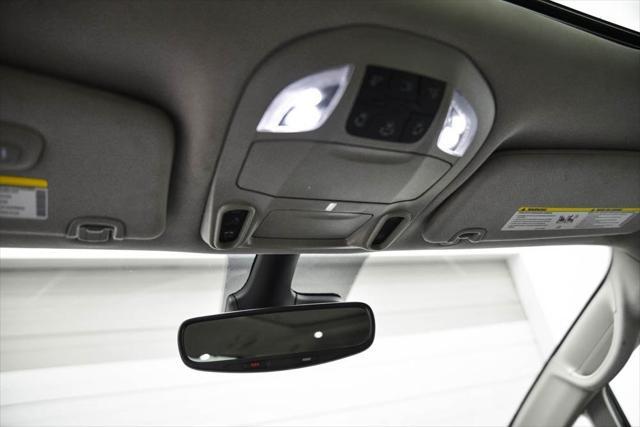 used 2023 Chrysler Pacifica car, priced at $25,680