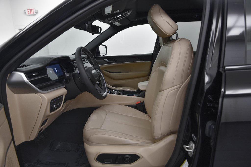 used 2023 Jeep Grand Cherokee 4xe car, priced at $31,990