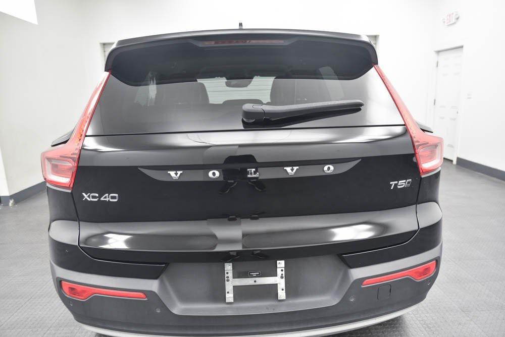 used 2022 Volvo XC40 car, priced at $23,490